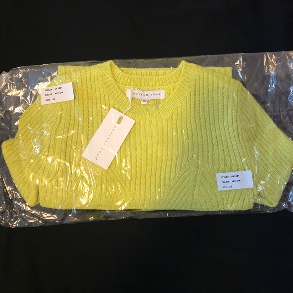 Endless Rose Ribbed Sweater - Picture 4 of 7